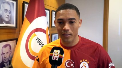 Galatasaray'ın yeni yıldızı Carlos Vinicius: Hedeflerimize hep birlikte ulaşacağız!