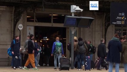 Three wounded in Paris knife attack at train station