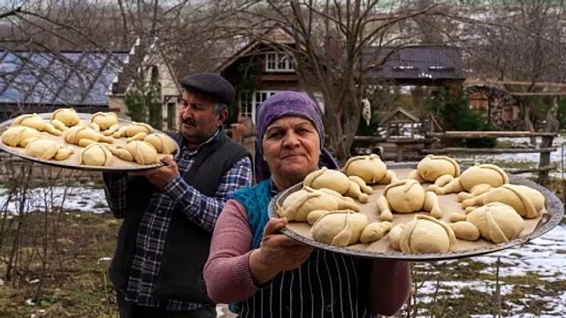 Chicken Pies: Village Style Chicken Pies Recipe