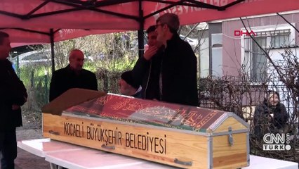 Meral Akşener'den ablasına veda... Özen son yolculuğuna uğurlandı