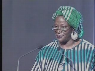 06 Aminata Traoré (Mali) Sur le néo-colonialisme