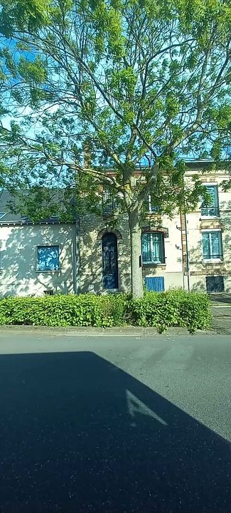 Chartes Bus 1 Direction Barjouville - Pluviers  #france #bustour #bus #frenchcity  (7)