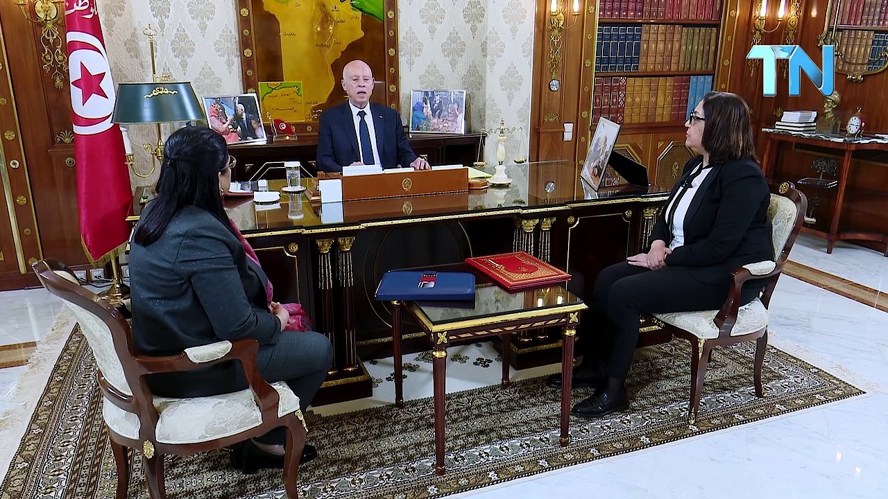 قيس سعيد لن يرضخ لرفع الدعم عن التونسيين