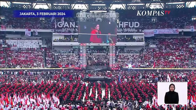 Kala Megawati Pimpin Pemukulan Kentungan saat Kampanye Akbar Ganjar-Mahfud di GBK