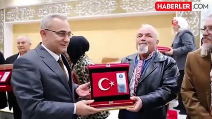 Kütahya Belediyesi Sanatçılara Ödül Verdi