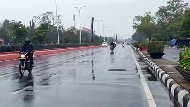 मौसम अपडेट: जयपुर में रिमझिम फुहारों से पलटा मौसम, हनुमानगढ़ में 21 मिमी बरसा पानी, जानें आज कहां बरसेंगे बादल