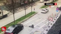 İstanbul'da aksiyon dolu anlar.. Arabada vurup yola attılar