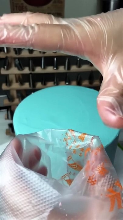 Cake decoration tutorial episode 10 #cake #newcakedecorationideas #cakedecoratingideas