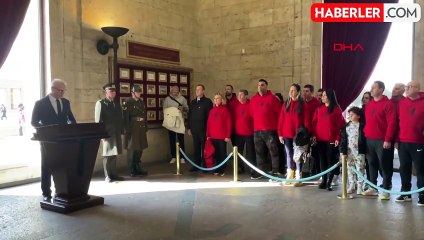 THF Yönetim Kurulu, Anıtkabir'i ziyaret etti