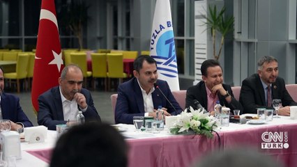 Tải video: AK Parti İBB Başkan Adayı Murat Kurum, Tuzla TOKİ Konutları hak sahipleriyle görüştü