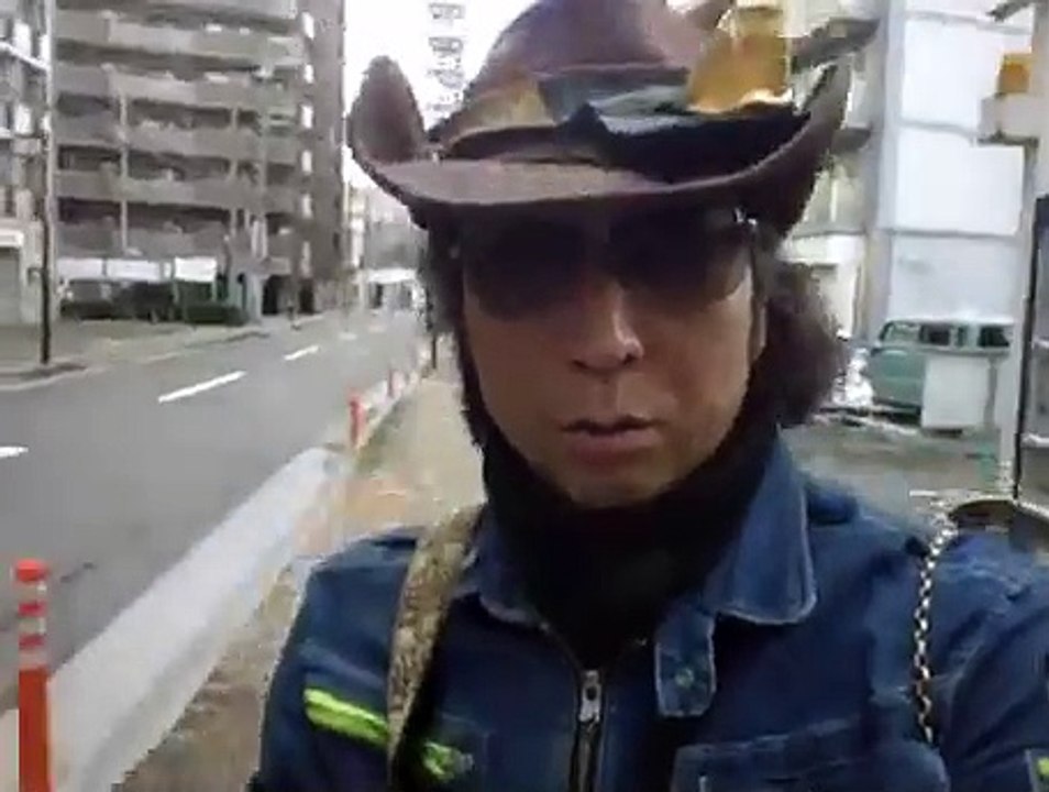 兵庫県明石市駅前ライブ２０２４。ともぞう
