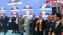 AK Parti'nin ilçe belediye başkan adayları açıklandı CHP ve Gelecek Partisi'nden AK Parti'ye katılım
