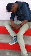 शराबी टीचर का स्कूल में बच्चों ने बनाया वीडियो