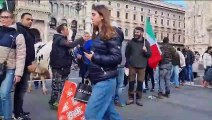 La protesta dei trattori approda in piazza Duomo