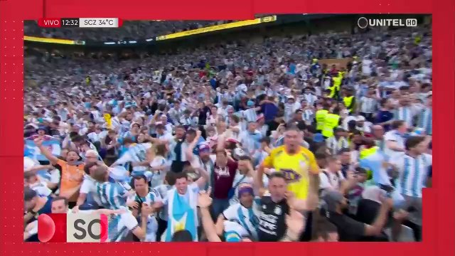 Cientos de pasajeros esperan volver a sus regiones y desde la terminal de La Paz restringen salidas a Cochabamba y a Santa Cruz