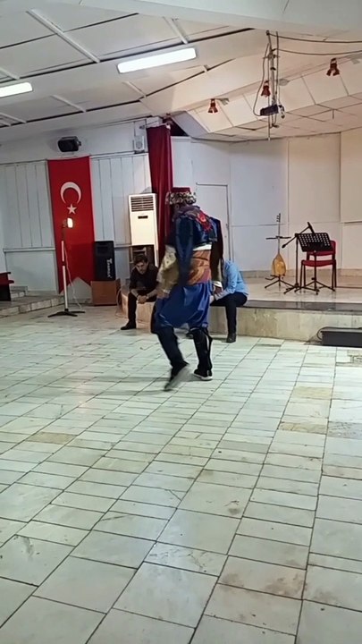 ZEYBEKLER - TAVAS ZEYBEĞİ