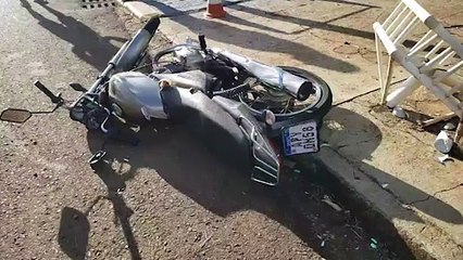 Colisão entre Fiat Toro e Honda CG deixa jovem de 24 anos ferido