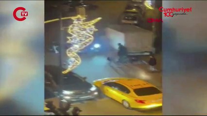 Bayrampaşa'da motosikletlilerin yol verme kavgası: 1 ölü