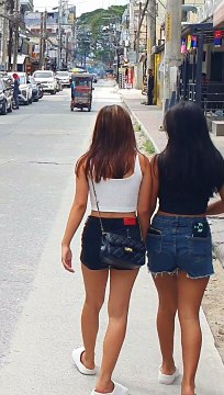 ANGELES CITY PHILIPPINES - Walking Street - Freelancers