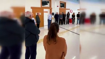 Depremde hayatını kaybeden öğrencilerin anısına anlamlı adım: Derslik ve amfilere isimleri verildi