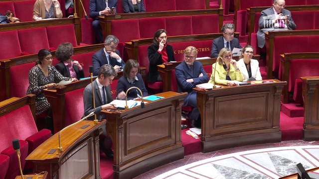 Manuel Bompard (LFI) à Gabriel Attal: Il faut vous censurer pour protéger du peuple des souffrances que vous voulez lui infliger