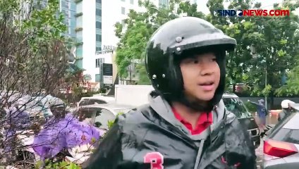 Nekat Lintasi Jalan D.I Panjaitan Jatinegara yang Terendam Banjir, Puluhan Motor Mogok