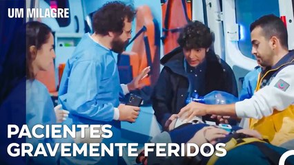 Toda A Equipa Espera Pelo Doente Na Ambulância - Um Milagre