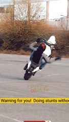 #stunt #bike ka #viral #shorts || #2024 #bike #video ||stunt karna aapki liye janlewa ho sakta hai.