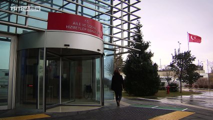 128 saat sonra enkazdan çıkarılan bebek umudun simgesi oldu