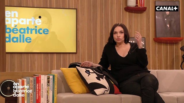 EXCLU VIDÉO - Béatrice Dalle évoque sa relation “passionnée” avec JoeyStarr : “J’étais folle amoureuse”