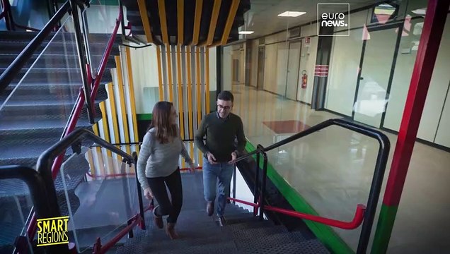 Comment le plus grand télescope sous-marin d'Europe nous aide à savoir comment l'Univers est fait