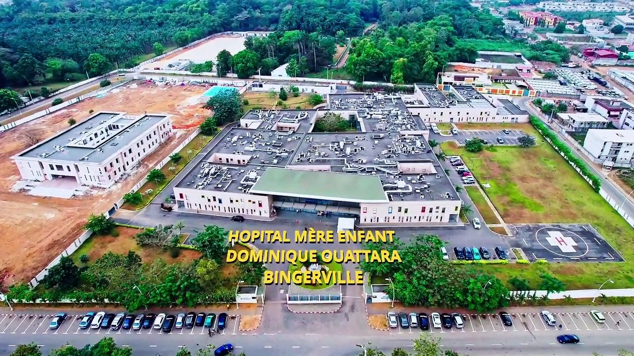 Sténoses caustiques - Mission chirurgicale à l'HME Bingerville en 2021 (version courte)