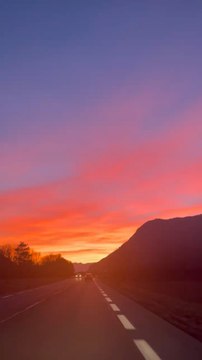 SUBLIMES couleurs pour ce coucher de soleil dans les Haute-Alpes