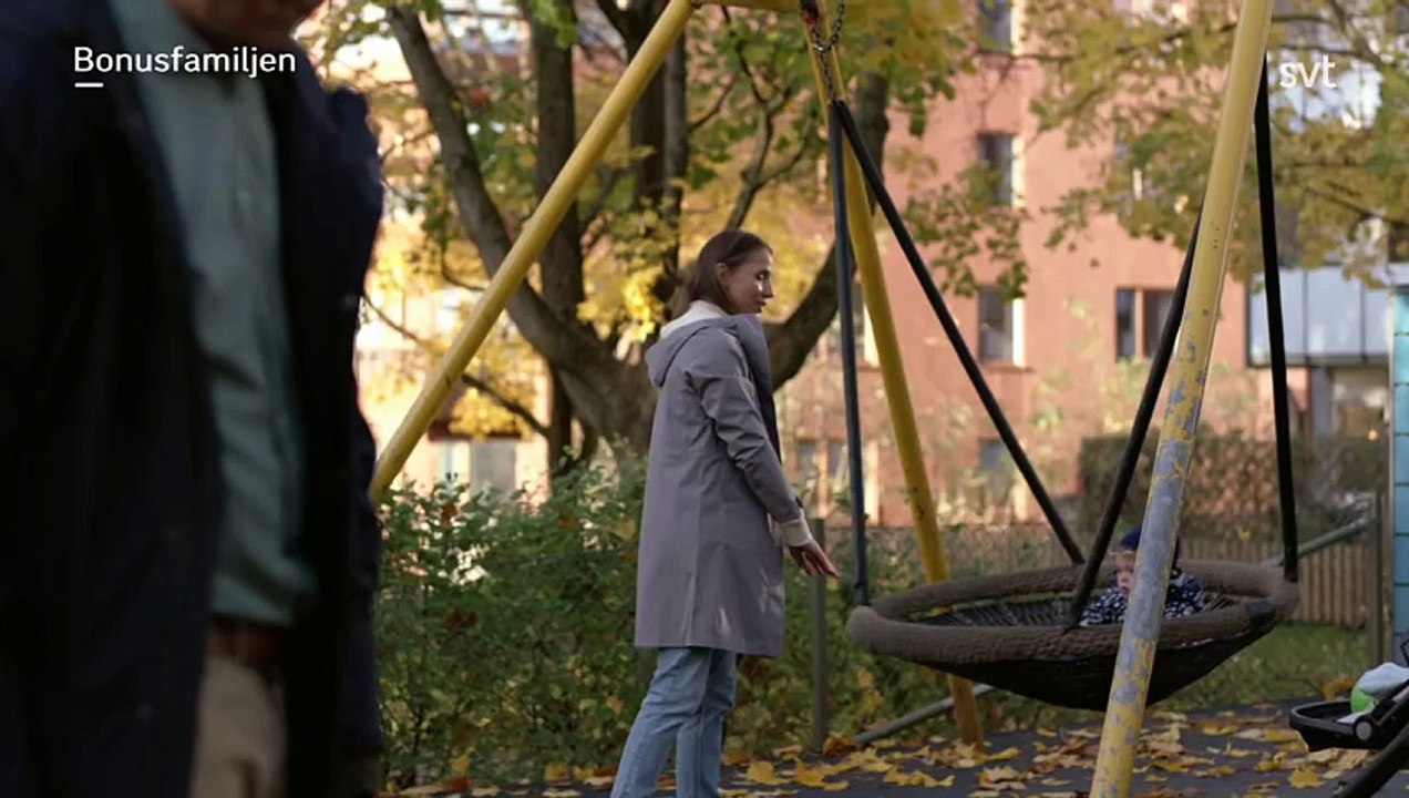 Bande-annonce de Bonusfamiljen. Le saviez-vous ? La série La Tribu est en fait un remake d'une série... déjà disponible sur Netflix