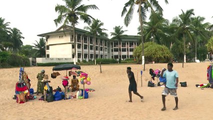 Les plages de la ville balnéaire de Grand-Bassam pris d'assaut par les touristes durant la #CAN2023