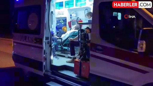 Ağaca çarpan otomobilin motoru yerinden fırladı: 1'i ağır 5 yaralı