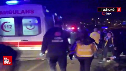 Tekirdağ'da paramparça olan araçtan 3 genç sağ çıkarıldı