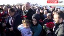 Kültür ve Turizm Bakanı Mehmet Nuri Ersoy, Malatya'da deprem anma törenine katıldı