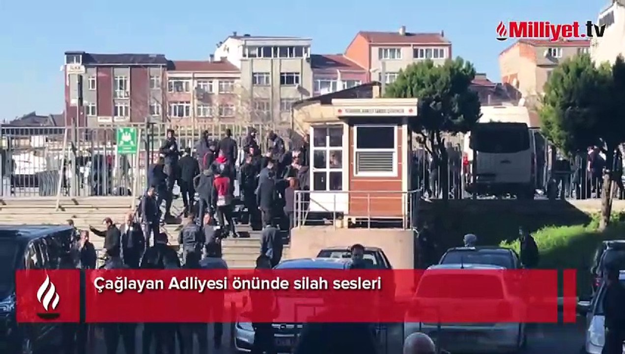 Çağlayan Adliyesi'nde silah sesleri! İşte ilk görüntülerÇağlayan Adliyesi'nde silah sesleri! İşte ilk görüntüler
