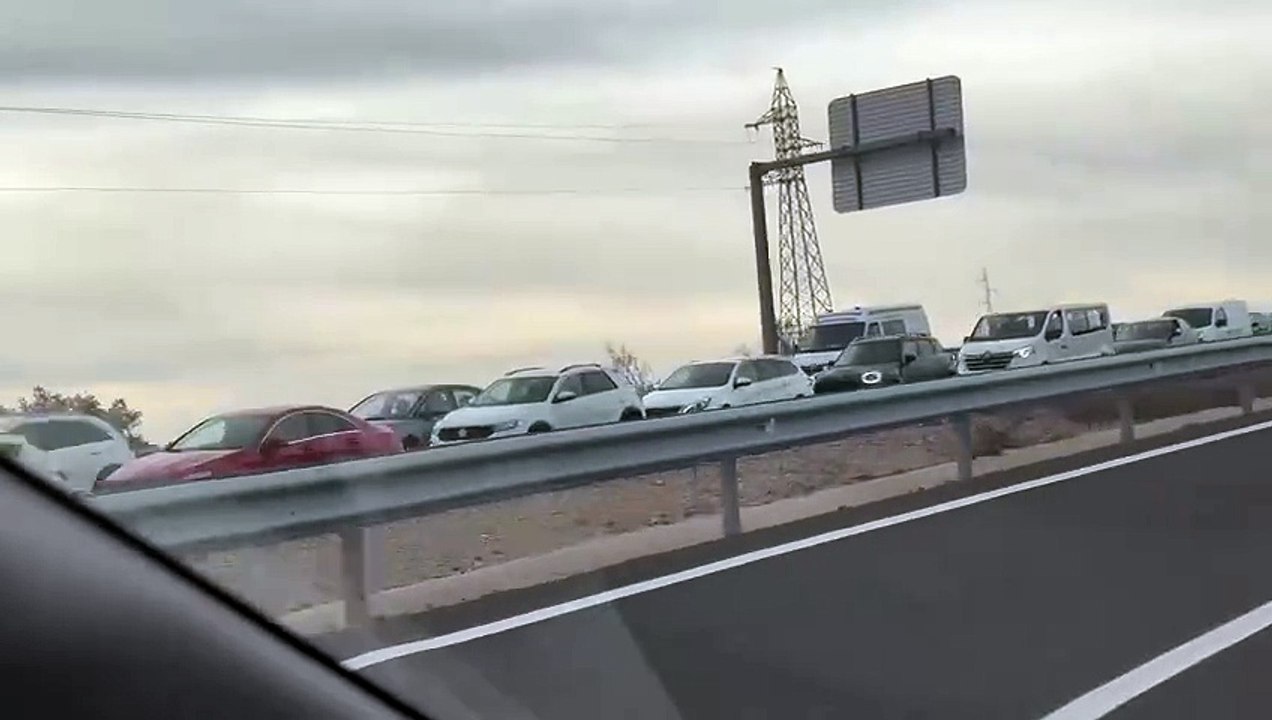 Tractores en la A-42