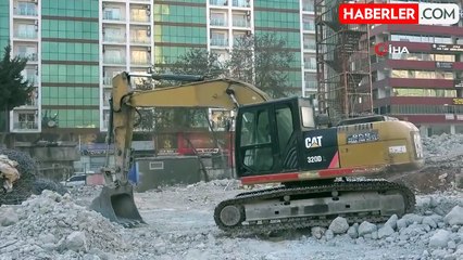 90 Yıllık Okul Yıkıldı