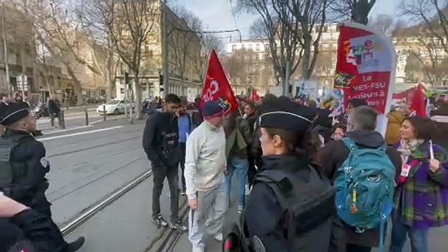 Marseille ; Les personnels de l'Education nationale dans la rue
