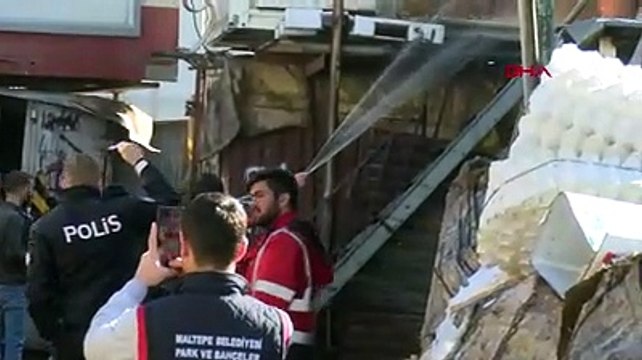 İstanbul'da işçilerin kaldığı konteyner alev alev yandı