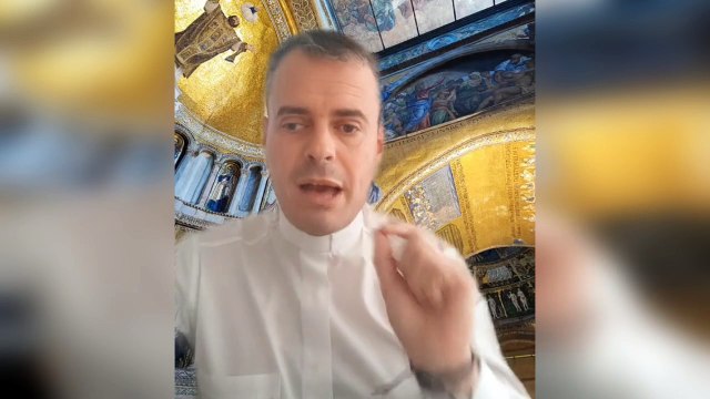 El Padre Raúl Rodríguez responde varias preguntas sobre la seguridad y la forma de viajar del papa