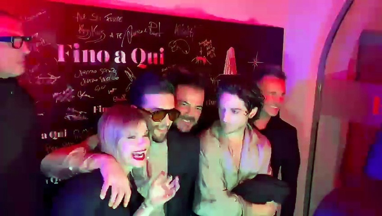 A Sanremo il lido Mengoni ha fatto scuola: il giorno prima dei cantanti