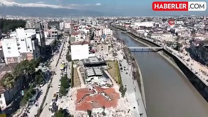 Hatay'da depremin ortaya çıkardığı hasar 1 yıl sonra böyle görüntülendi