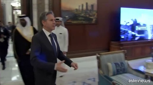 Blinken a Doha incontra l'emiro del Qatar Tamim bin Hamad Al-Thani