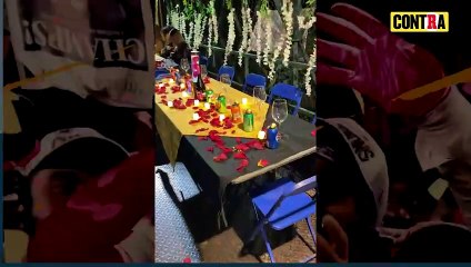 Celebran fiesta de cumpleaños en puente peatonal en Guadalajara