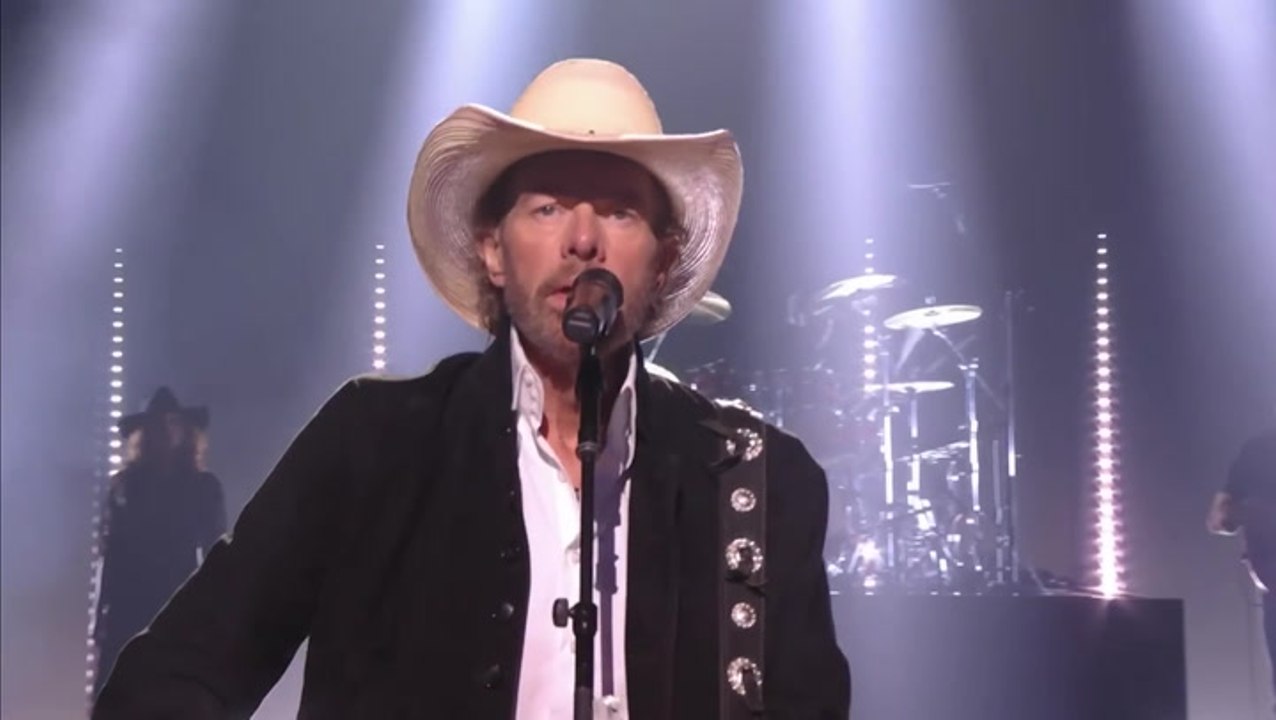 Watch: Toby Keith’s last televised performance...