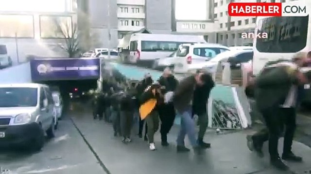 İstanbul Emniyet Müdürlüğü, IŞİD'e bağlı terör örgütü şüphelilerini gözaltına aldı